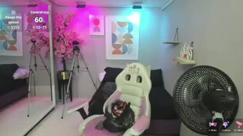 Sofia  online show from 07/31/26, 06:40