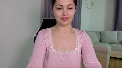 Snapshot of sofi_moon26 chatting on 03/02/26, 04:03 sofi moon26 online show from 03/02/26, 04:03