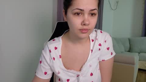 Snapshot of sofi_moon26 chatting on 03/18/26, 07:28 sofi moon26 online show from 03/18/26, 07:28