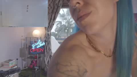 Sofi Mora online show from 02/17/25, 05:32