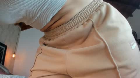 Sofi online show from 10/15/25, 11:21