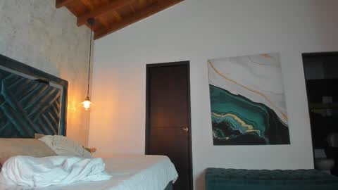 Sofi online show from 11/14/25, 11:31