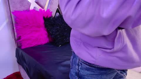 Sofi Noa online show from 11/22/25, 11:20