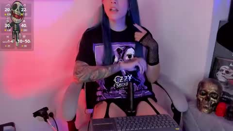 Snapshot of sofi_pretty_uwu_ chatting on 06/23/26, 02:31 SOFIA online show from 06/23/26, 02:31