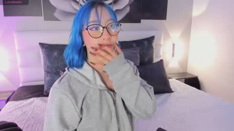 Snapshot of sofi_sp chatting on 11/07/25, 11:43 sofi_sp online show from 11/07/25, 11:43