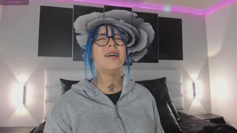 Snapshot of sofi_sp chatting on 11/14/25, 11:31 sofi_sp online show from 11/14/25, 11:31