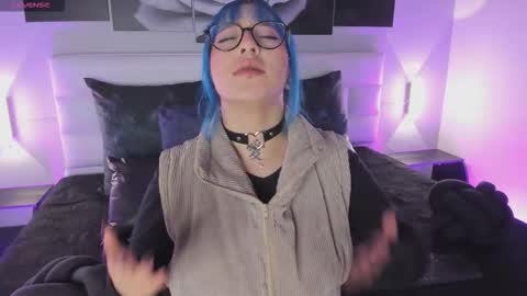 Snapshot of sofi_sp chatting on 11/21/25, 11:42 sofi_sp online show from 11/21/25, 11:42