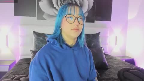 Snapshot of sofi_sp chatting on 11/29/25, 11:35 sofi_sp online show from 11/29/25, 11:35