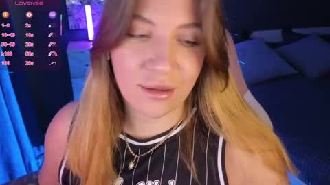Sofia Lush is active  PVT is open  Welcome to the world of pleasure online show from 03/10/25, 08:26
