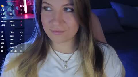 Snapshot of sofia__fairy chatting on 10/20/25, 09:10 Sofia Lush is active PVT is open Welcome to the world of pleasure online show from 10/20/25, 09:10