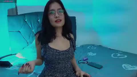 Snapshot of sofia__riveraa chatting on 07/08/26, 12:48 sofia__riveraa online show from 07/08/26, 12:48