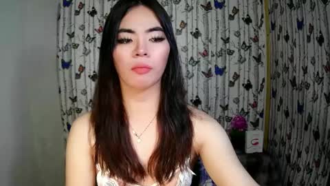 Snapshot of sofia_ava24 chatting on 12/08/24, 04:35 Chady online show from 12/08/24, 04:35