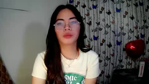 Snapshot of sofia_ava24 chatting on 01/22/25, 06:52 Chady online show from 01/22/25, 06:52