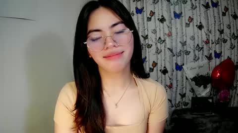 Snapshot of sofia_ava24 chatting on 02/03/25, 03:42 Chady online show from 02/03/25, 03:42