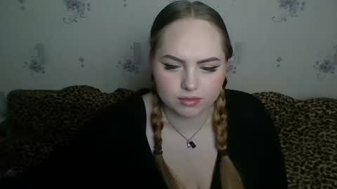 Snapshot of sofia_barbie chatting on 10/05/25, 03:10 sofia barbie online show from 10/05/25, 03:10