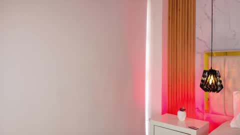 Sofia Arteaga online show from 12/16/25, 12:54