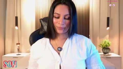 Sofia online show from 04/15/26, 01:18