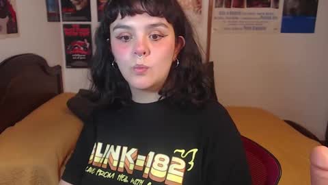 Sofi online show from 02/19/25, 02:12