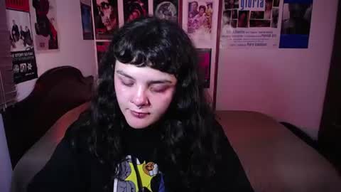 Snapshot of sofia_coolle chatting on 07/01/26, 12:01 Sofi online show from 07/01/26, 12:01