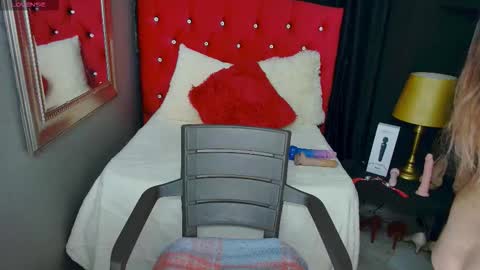 Miss Sofi online show from 11/08/25, 11:32