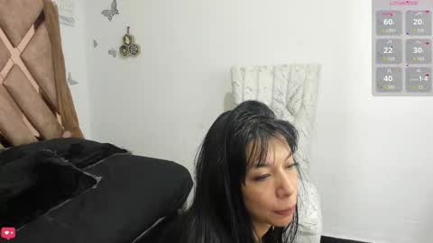 Sofia online show from 10/10/25, 09:14