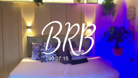 Sofia online show from 10/22/25, 07:13