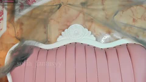 Snapshot of sofia_fantasyy chatting on 10/16/25, 12:17 Sofia fantasyy Online 0700 to 1400 gmt-5 online show from 10/16/25, 12:17