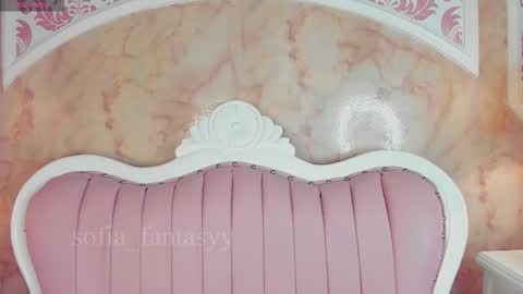 Snapshot of sofia_fantasyy chatting on 11/25/25, 12:27 Sofia fantasyy Online 0700 to 1400 gmt-5 online show from 11/25/25, 12:27
