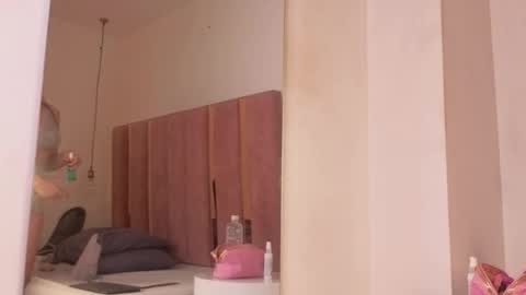Snapshot of sofia_foxx1 chatting on 05/14/26, 12:01 sofia_foxx1 online show from 05/14/26, 12:01