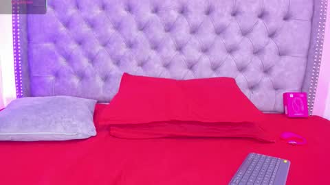 SOFIA online show from 10/08/25, 08:56