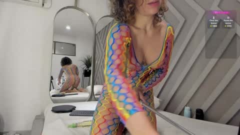 Sofia  online show from 12/15/24, 11:45