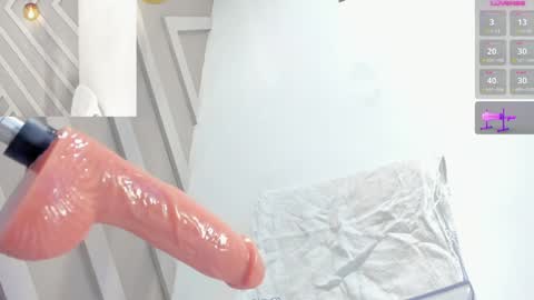 Sofia  online show from 12/17/24, 10:44