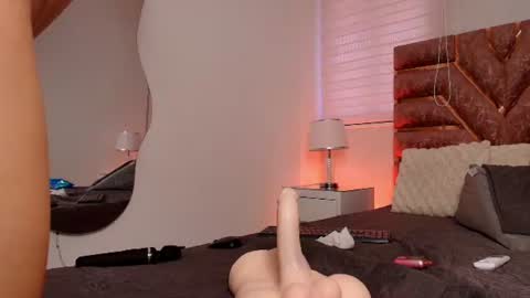 sofia gomes online show from 07/28/26, 02:13