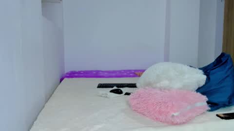 Snapshot of sofia_gomezz10 chatting on 11/09/25, 07:56 Sofia online show from 11/09/25, 07:56