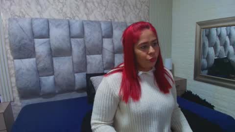 Snapshot of sofia_gutierrez__ chatting on 09/19/25, 02:57 sofia gutierrez   online show from 09/19/25, 02:57