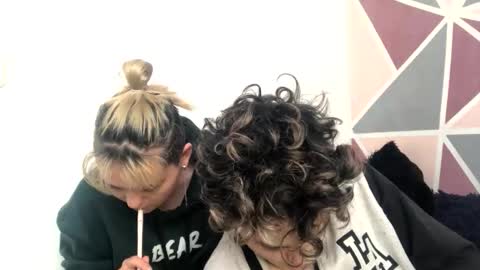 Sofia Jimenez online show from 10/31/25, 07:37