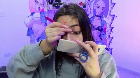 sofia_lara28 online show from 05/04/26, 03:30