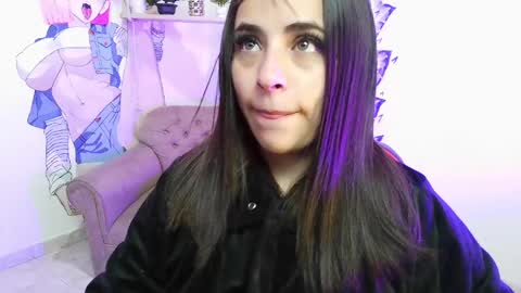 sofia_lara28 online show from 06/07/26, 12:31