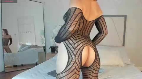 Snapshot of sofia_mar14 chatting on 06/10/26, 12:00 Sofia mar14 online show from 06/10/26, 12:00