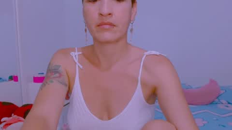 Sofia  online show from 01/20/25, 05:37