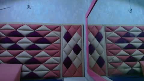 Sofia online show from 11/02/25, 03:09