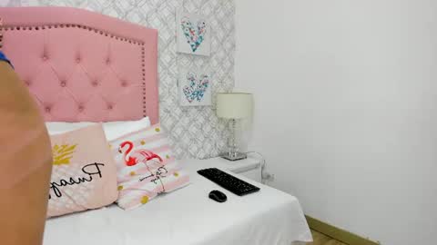 sofia_martinez9 online show from 06/24/26, 07:13