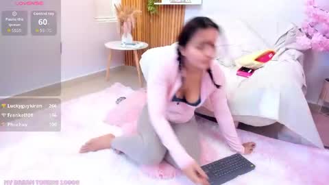 sofia_new online show from 07/28/26, 04:39