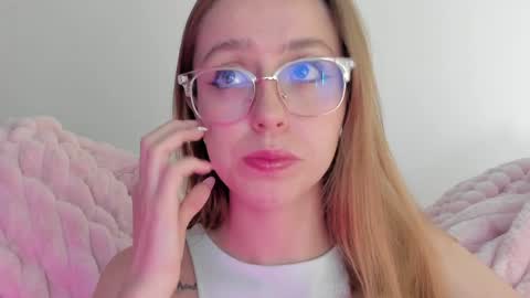     online show from 02/04/25, 02:49