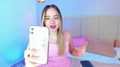 SOFIA PAMELA online show from 12/07/24, 07:43