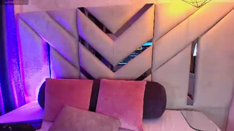   online show from 06/20/26, 06:22