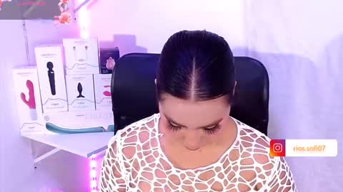 Snapshot of sofia_rios07 chatting on 02/23/26, 01:58 IG online show from 02/23/26, 01:58