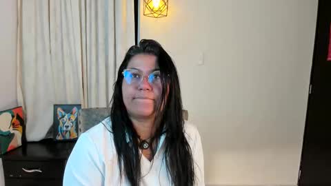 sofia_sorceress online show from 12/23/25, 12:52