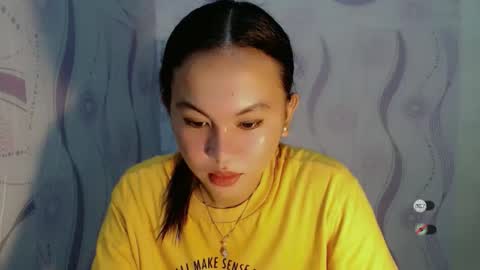Snapshot of sofia_sweetheart18 chatting on 02/10/26, 04:33 sofia_sweetheart18 online show from 02/10/26, 04:33