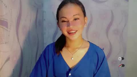 Snapshot of sofia_sweetheart18 chatting on 02/23/26, 03:09 sofia_sweetheart18 online show from 02/23/26, 03:09